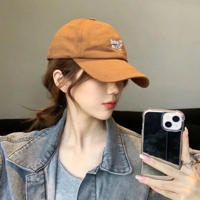笼中女
